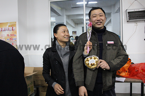 暖暖泉工情 溫馨元宵情人節