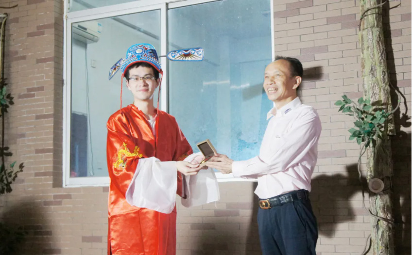 黨建進行時：“泉心全意，工力同心”博餅活動凝聚人心，和諧友愛！