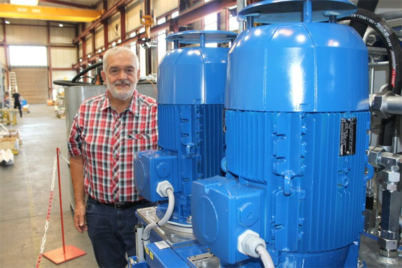 在同一家公司堅守半世紀 —— 哈特維希·舍爾德的職場傳奇