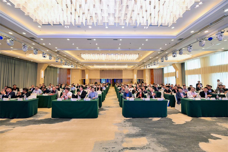 泉工股份出席2025全國混凝土行業創新發展與廢棄物資源再生技術交流大會 共探行業綠色轉型之路